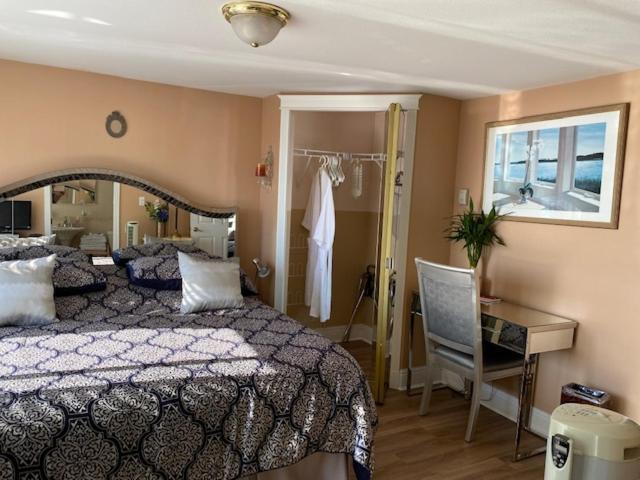 شمال فانكوفر Ocean Breeze Executive Bed And Breakfast المظهر الخارجي الصورة